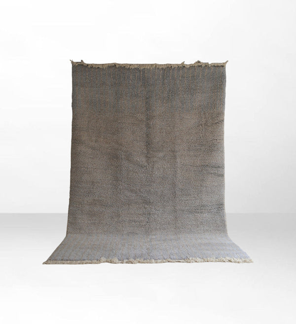 Ramadia: Modern Gray Minimalist Beni Mrirt Moroccan Rug