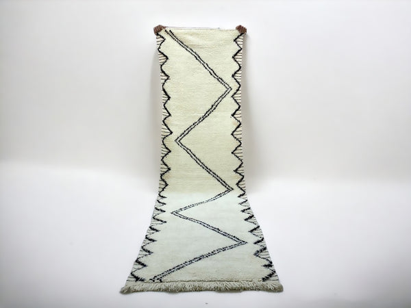 Izza - Handmade Off White Beni Ourain Runner Moroccan Berber Rug - Authentic Geometric Berber Rug Elegance (Copy)